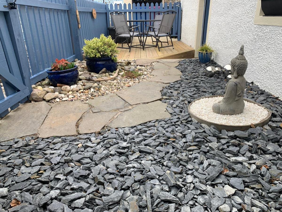 Zen Cottage Seatown Cullen Exterior photo